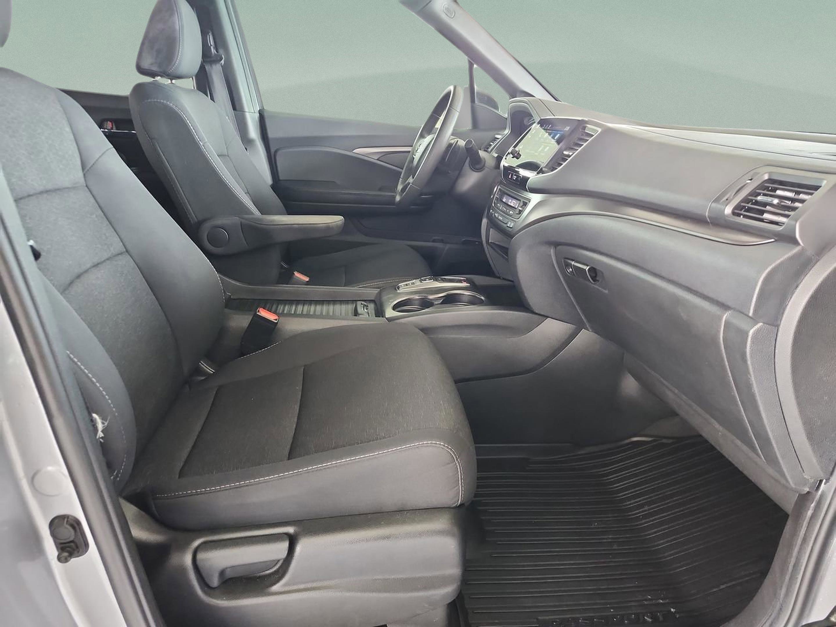 Certified 2021 Honda Passport Sport image 19