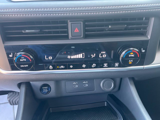New 2026 Nissan Rogue Dark Armor FWD image 15