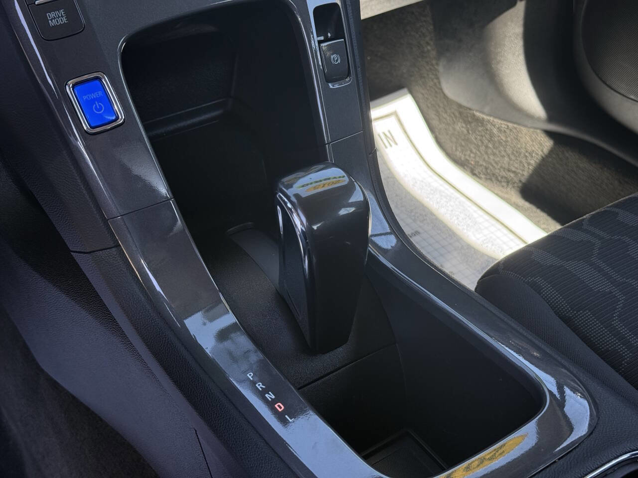 Used 2015 Chevrolet Volt FWD image 22