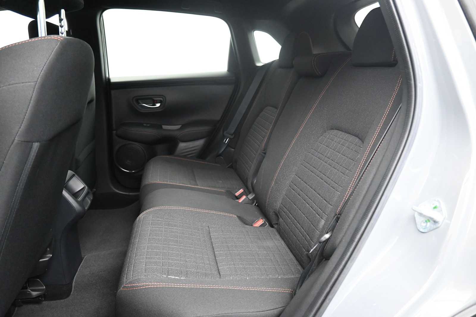 Used 2025 Honda HR-V Sport image 13
