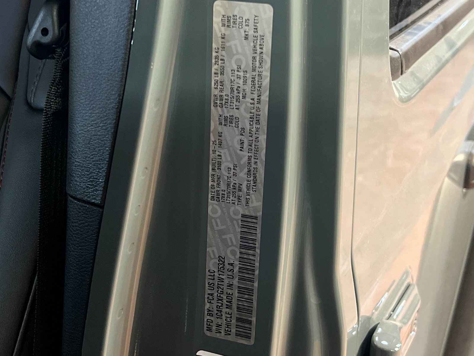 New 2026 Jeep Wrangler Rubicon w/ Steel Bumper Group image 25