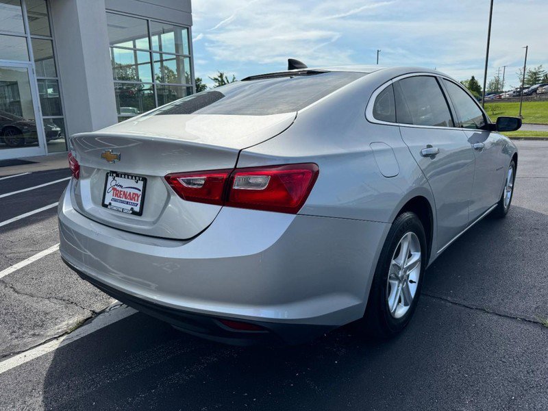 Used 2021 Chevrolet Malibu LS FWD image 3