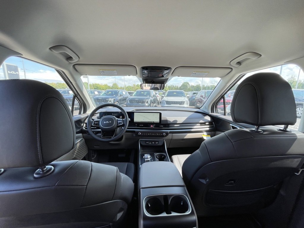 New 2026 Kia Carnival LXS image 25