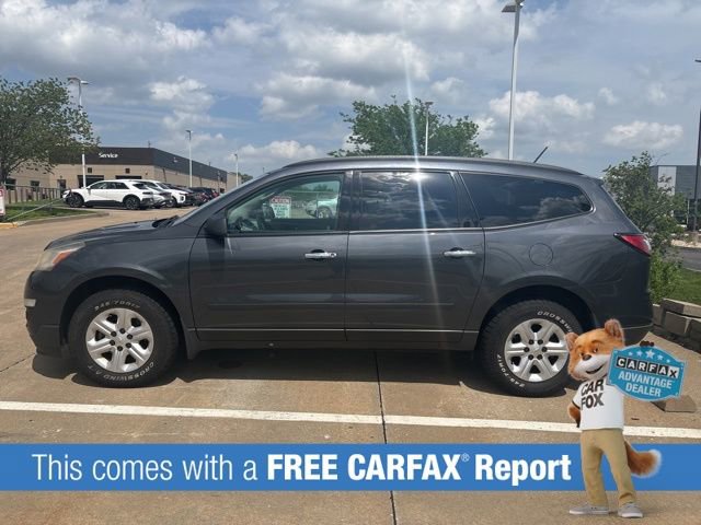 Used 2014 Chevrolet Traverse LS FWD image 2