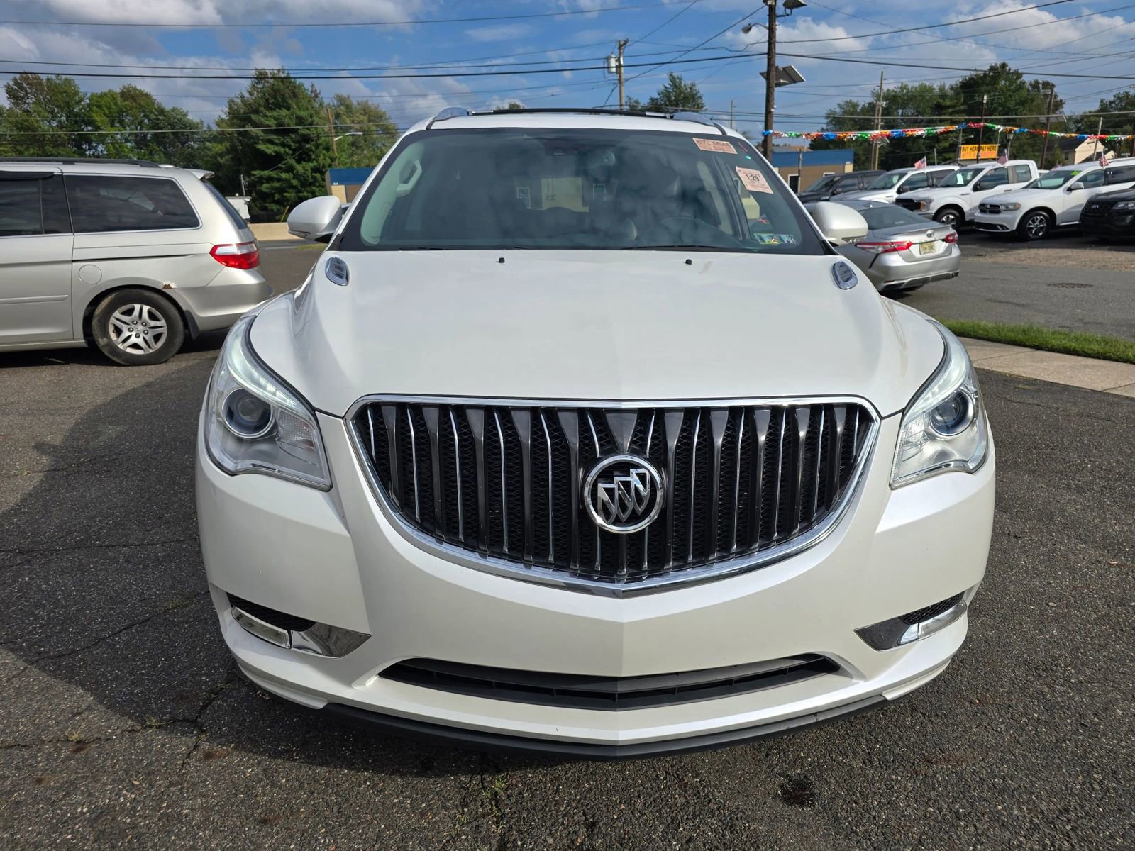 Used 2017 Buick Enclave Premium w/ Experience Buick Package AWD/4WD image 4