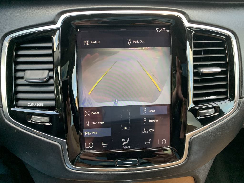 Used 2016 Volvo XC90 T6 Inscription w/ Vision Package image 12