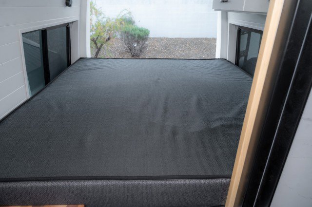 Used 2024 Mercedes-Benz Sprinter 2500 image 28