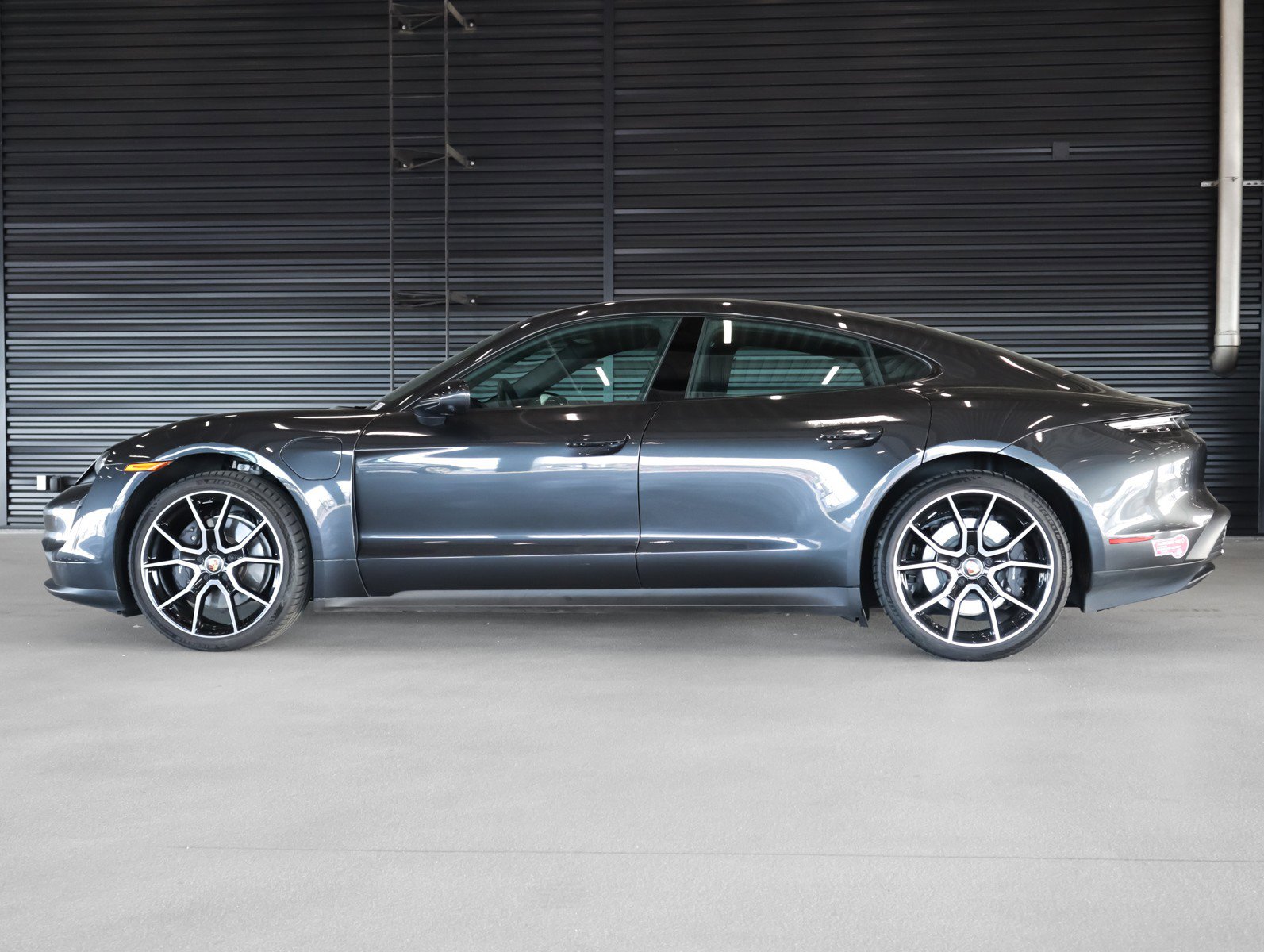 Certified 2024 Porsche Taycan image 2