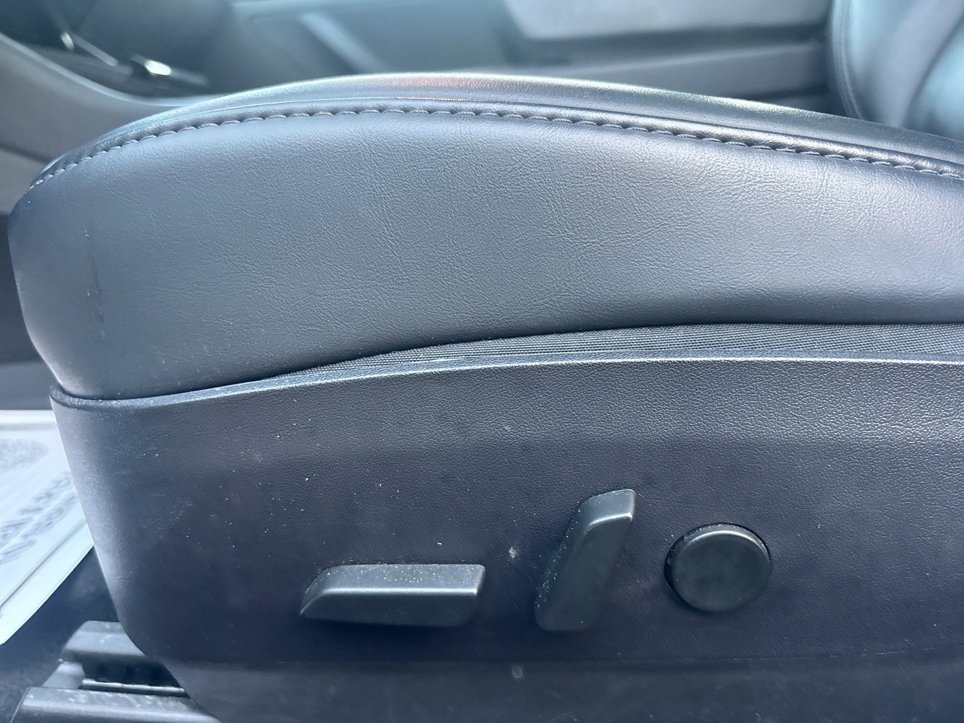 Used 2020 Tesla Model 3 Standard Range RWD image 14
