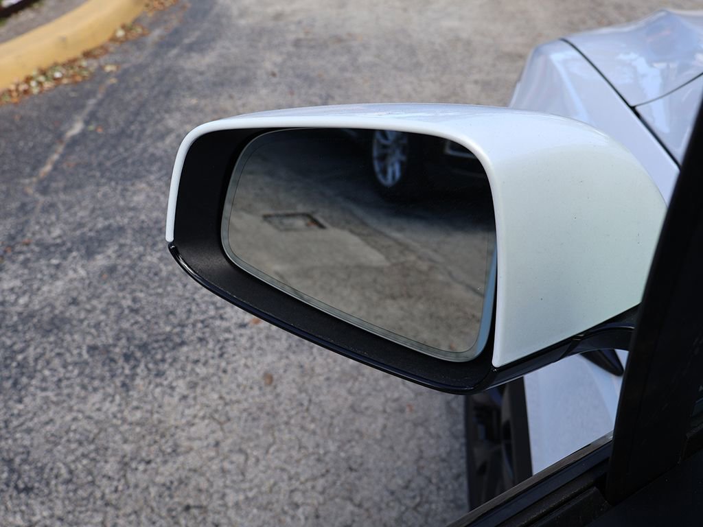 Used 2022 Tesla Model X AWD/4WD image 38