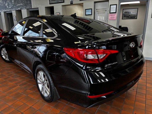 Used 2017 Hyundai Sonata SE image 7