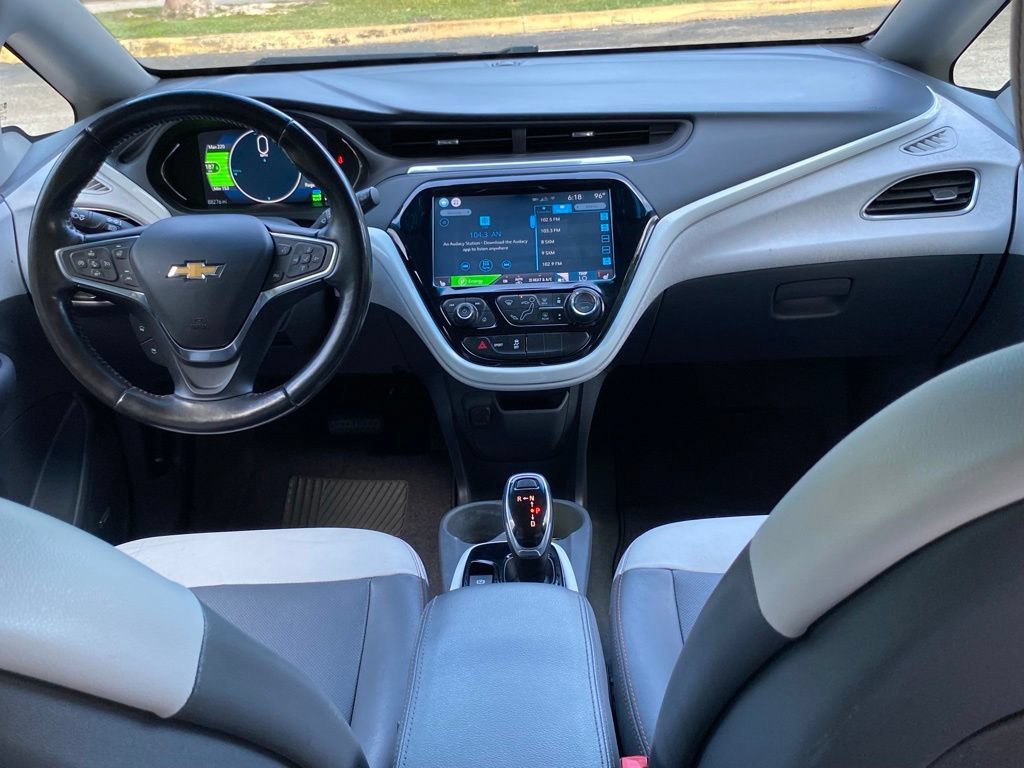 Used 2018 Chevrolet Bolt Premier w/ Driver Confidence II Package FWD image 25