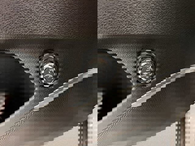 Certified 2023 Buick Enclave Essence w/ Experience Buick Package image 18