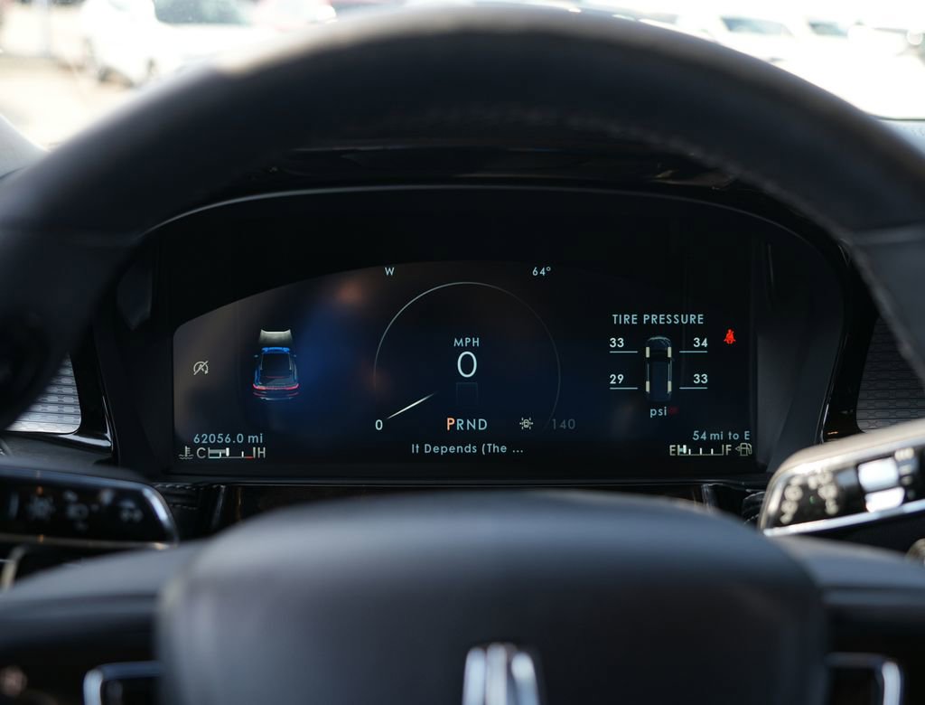 Used 2023 Lincoln Corsair AWD w/ Equipment Group 101A image 13
