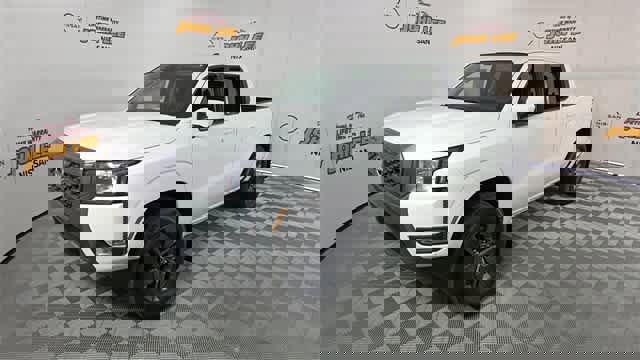 New 2025 Nissan Frontier SV w/ SV Convenience Package