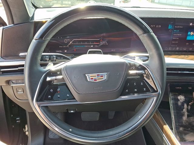 Certified 2025 Cadillac Escalade ESV Premium Luxury Platinum w/ LPO, Floor Liner Package image 16