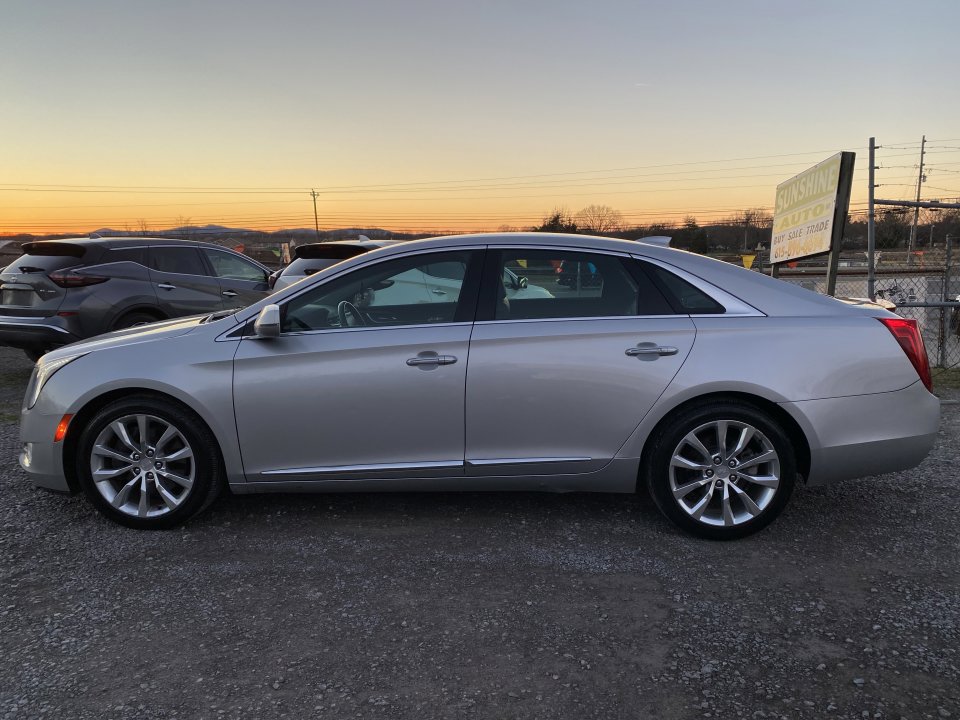 Used 2017 Cadillac XTS Luxury AWD/4WD image 8