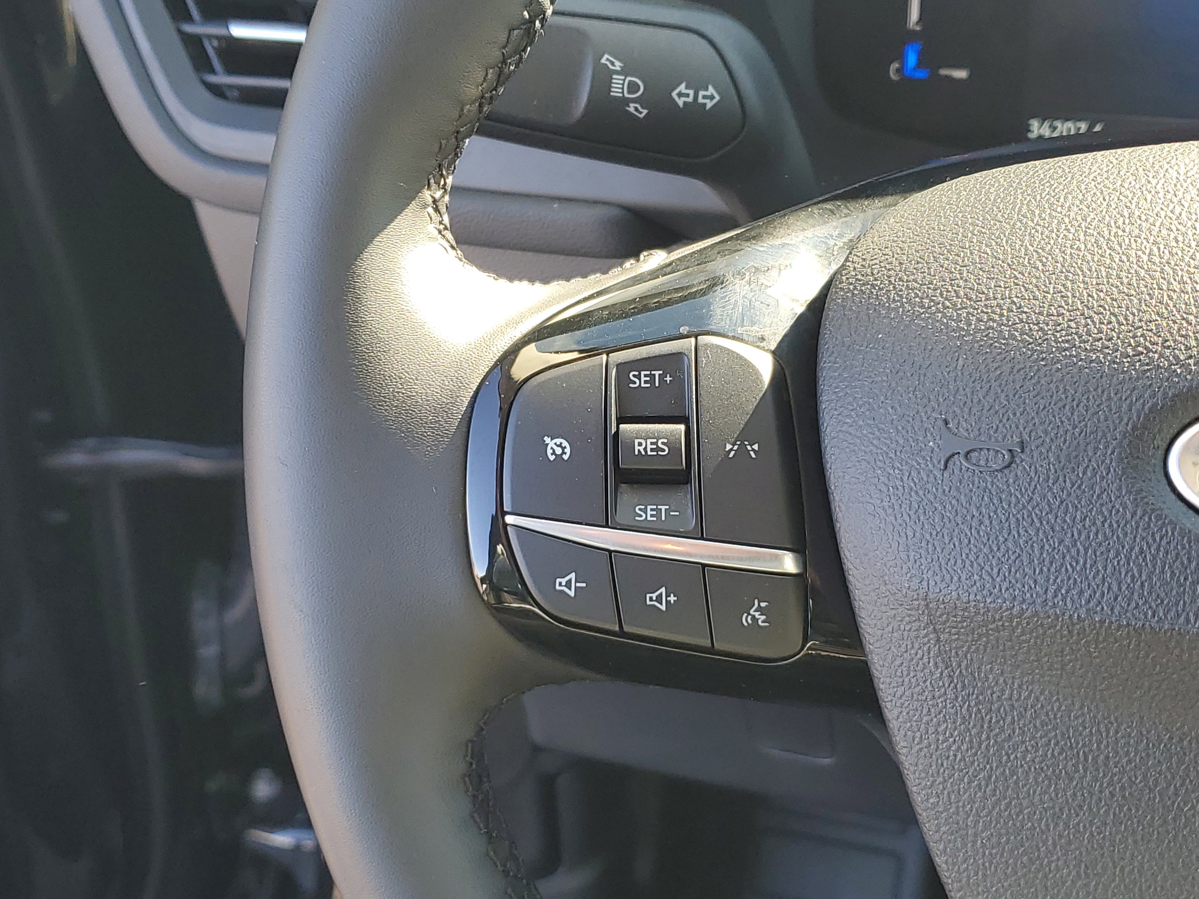 Used 2024 Ford Escape Active w/ Cold Weather Package image 28