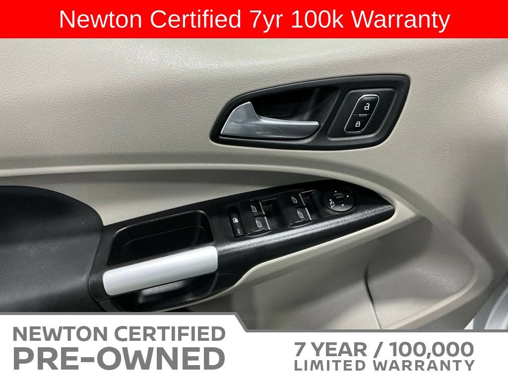 Used 2022 Ford Transit Connect XLT FWD image 34