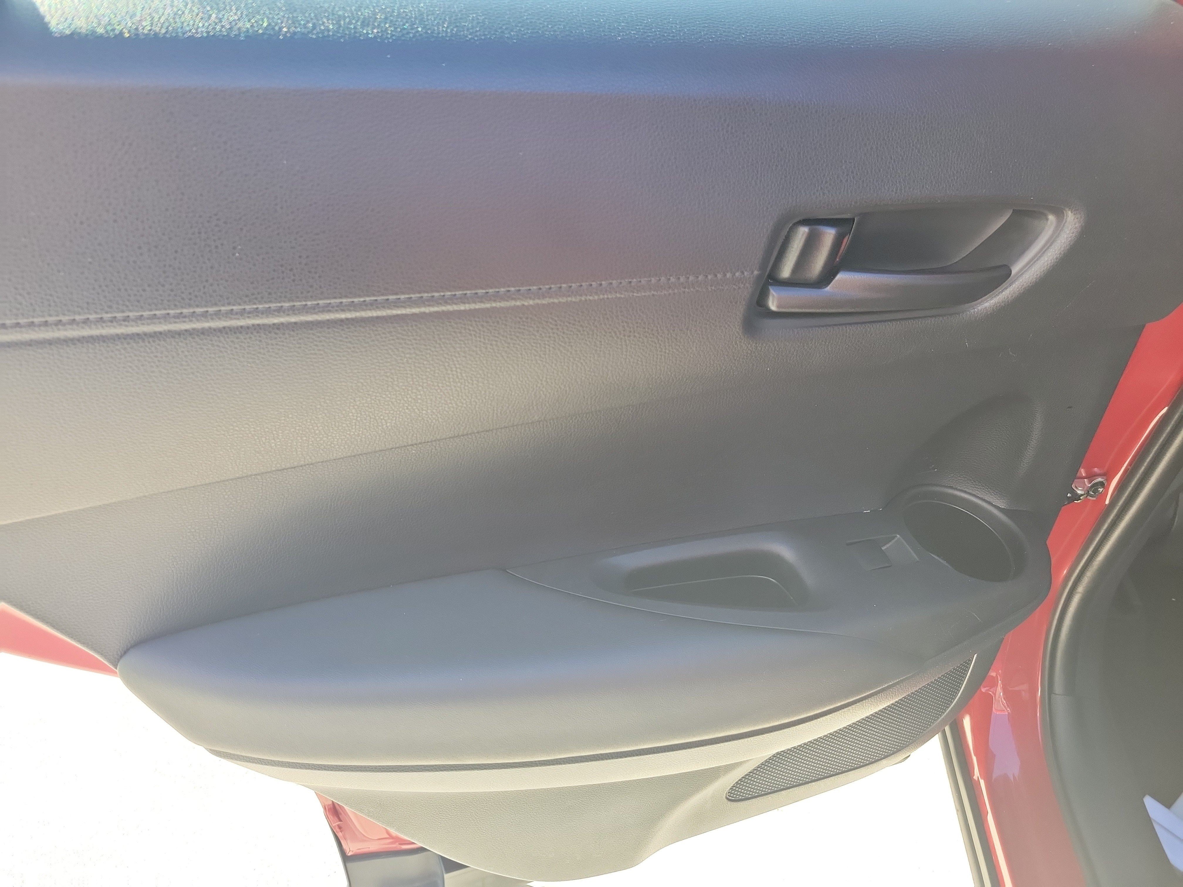 Used 2022 Toyota Corolla Cross LE FWD image 12