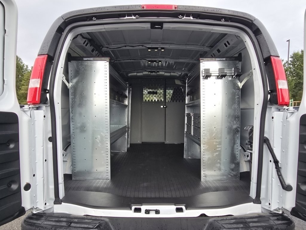 New 2025 Chevrolet Express 2500 w/ Driver Convenience Package RWD image 8