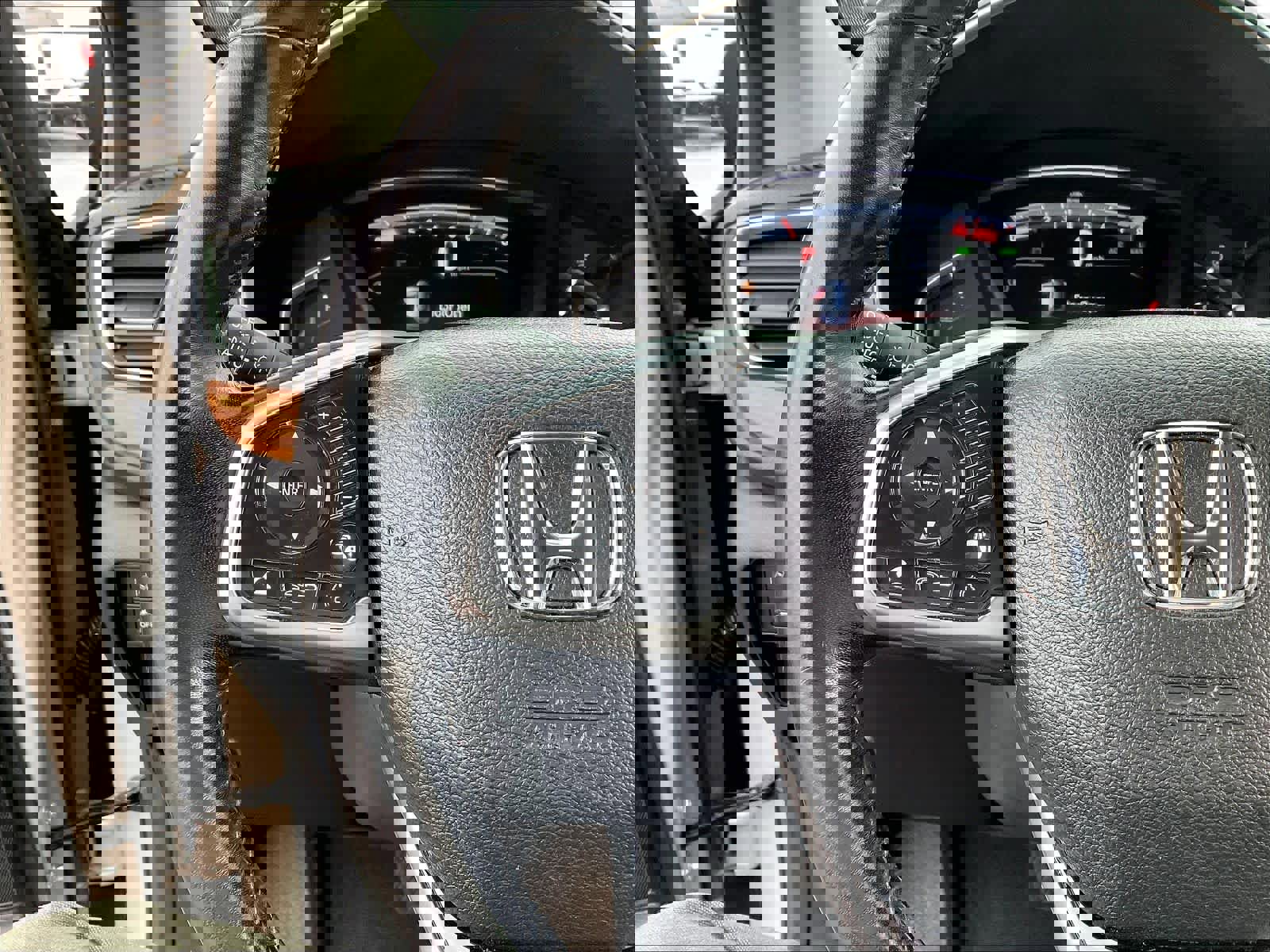 Used 2018 Honda CR-V EX-L image 18