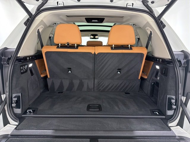 Certified 2024 BMW X7 xDrive40i w/ Premium Package image 29