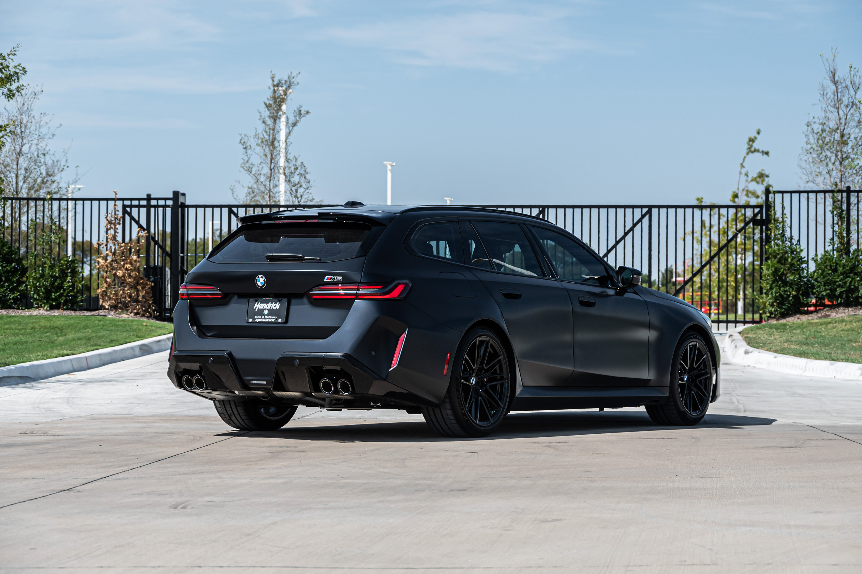 New 2027 BMW M5 Touring w/ M Driver's Package AWD/4WD image 9