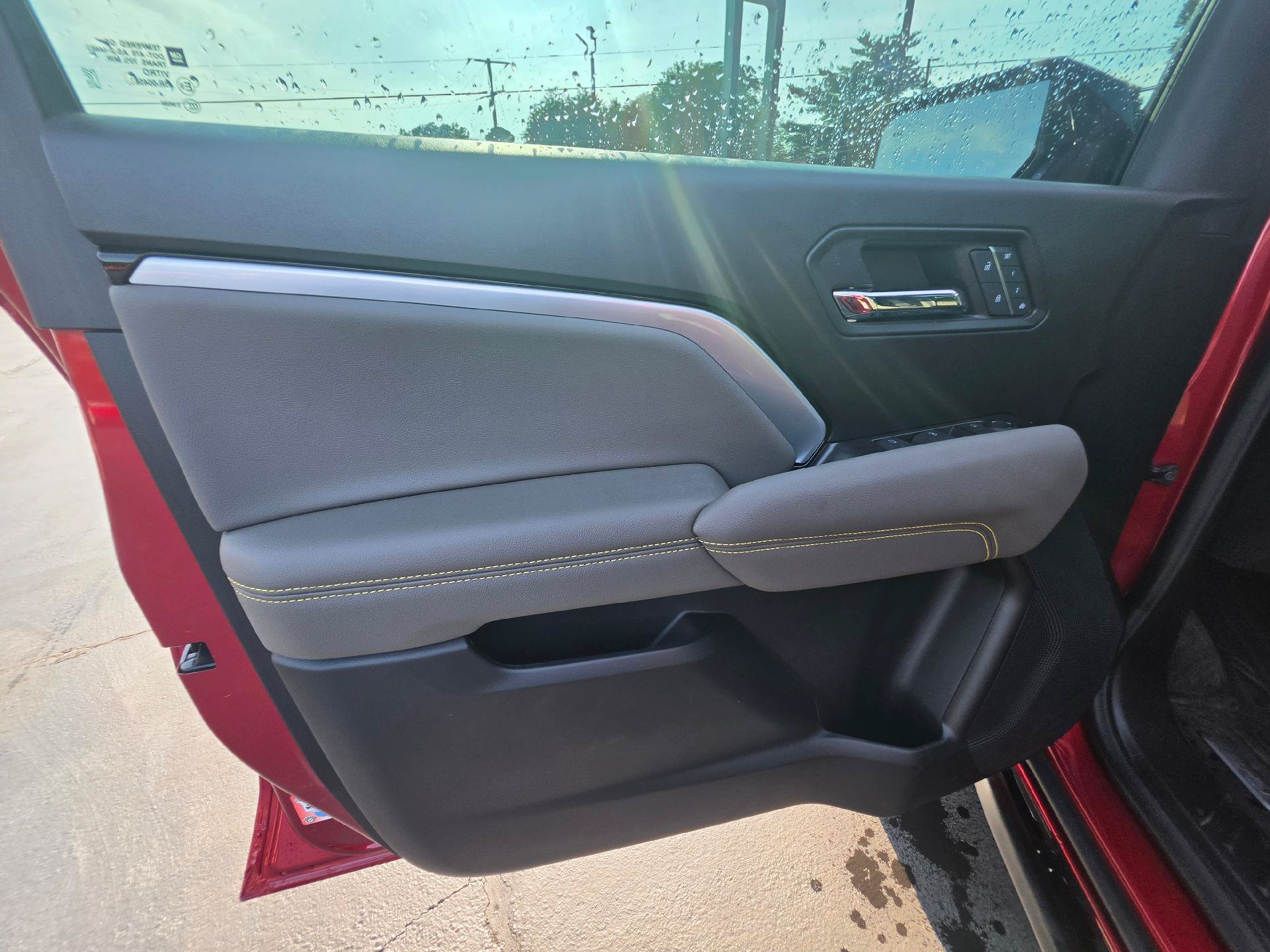 Used 2024 Chevrolet Colorado ZR2 w/ ZR2 Convenience Package III AWD/4WD image 14