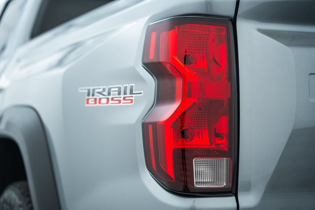 New 2026 Chevrolet Colorado Trail Boss AWD/4WD image 8