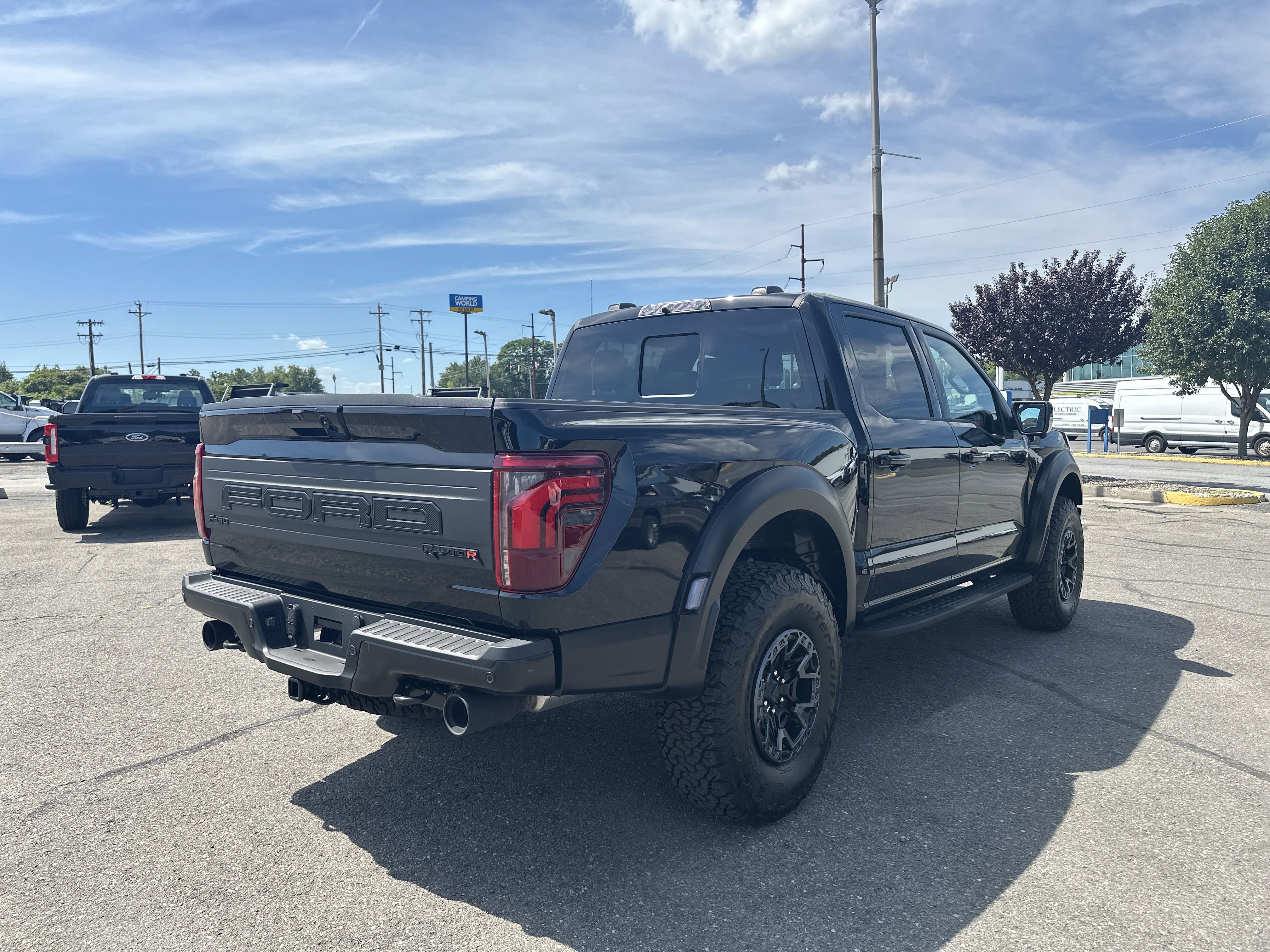 Certified 2025 Ford F150 Raptor w/ Equipment Group 803A Raptor R image 5