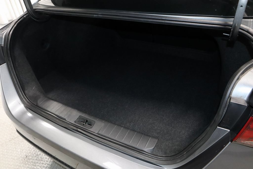 Certified 2024 Nissan Sentra SV FWD image 14