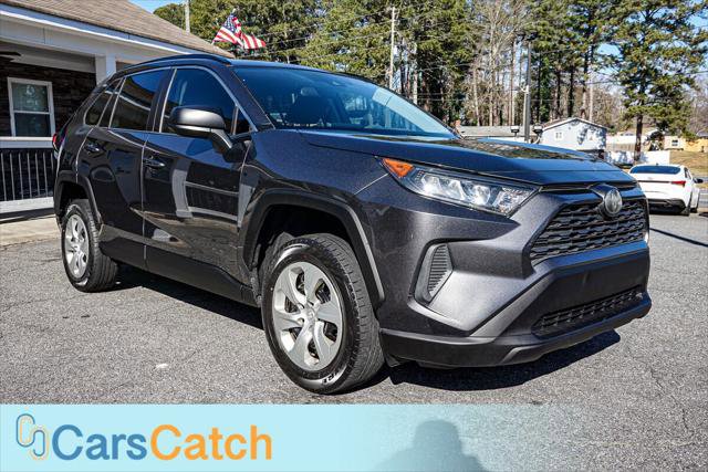 Used 2020 Toyota RAV4 LE image 10
