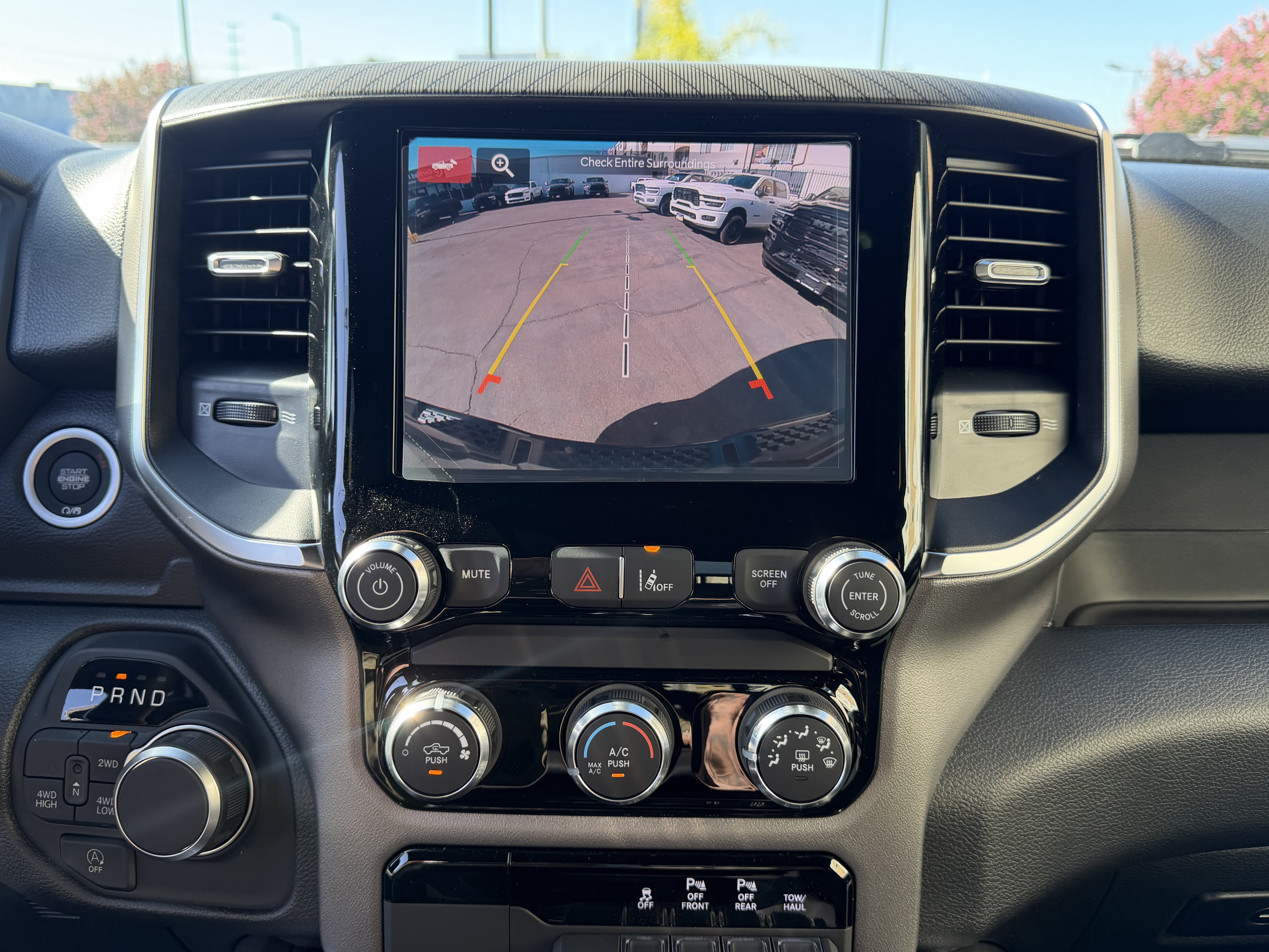 New 2026 RAM 1500 Express AWD/4WD image 27