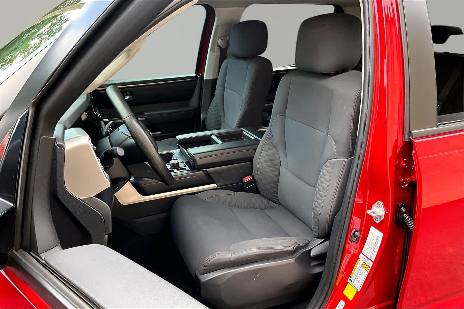Used 2024 Toyota Tundra SR5 w/ SR5 Convenience Package AWD/4WD image 8