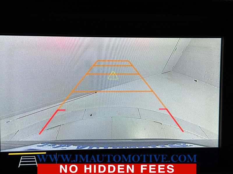 Used 2021 GMC Terrain SLT image 31