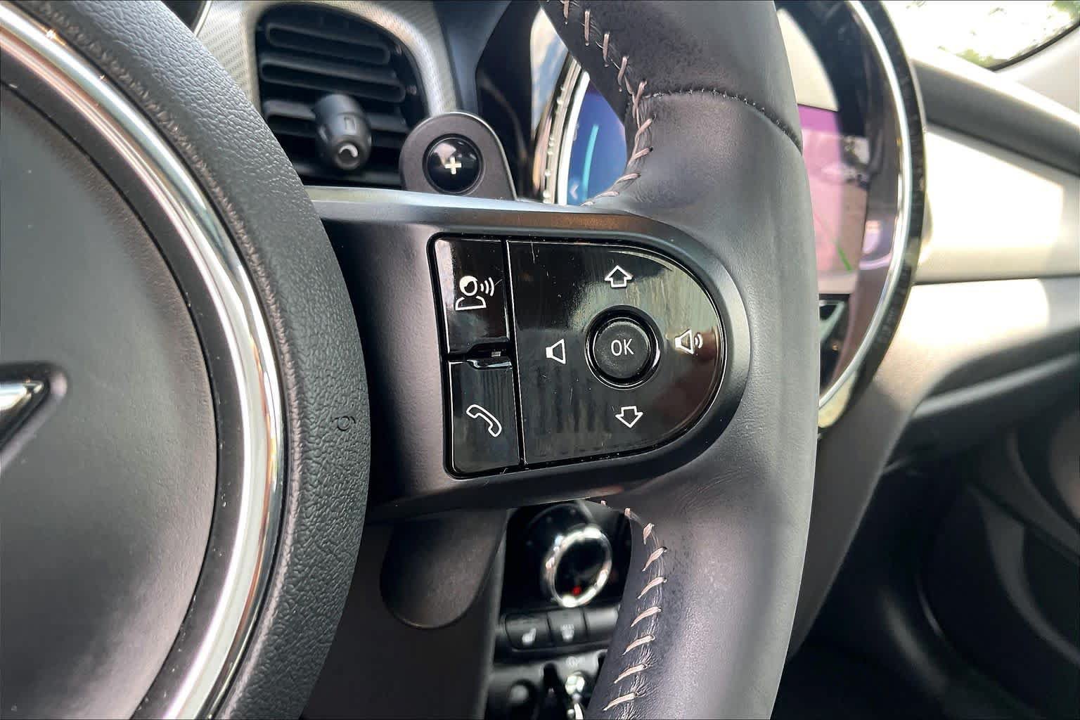 Used 2024 MINI Cooper S FWD image 23