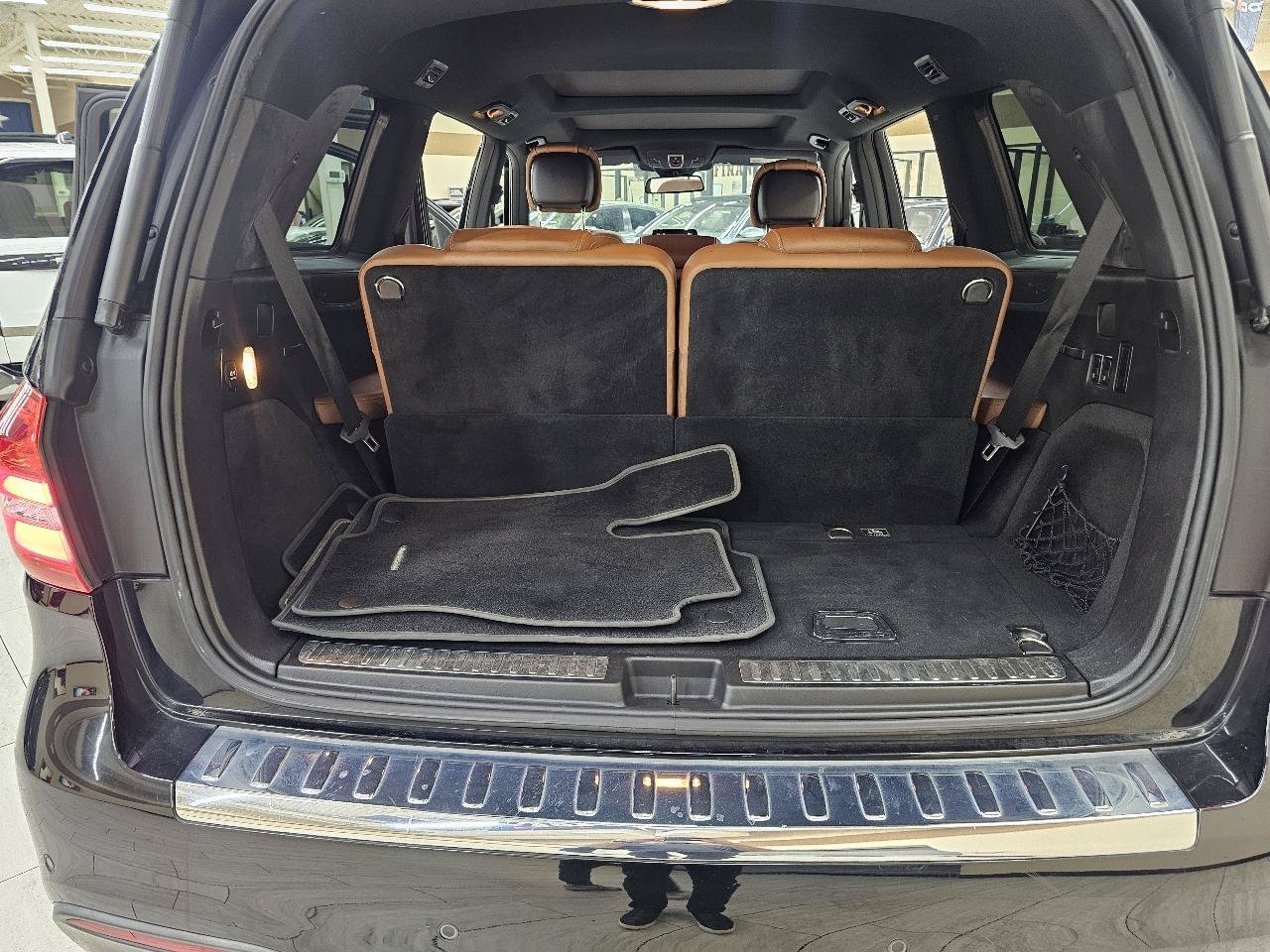 Used 2018 Mercedes-Benz GLS 550 4MATIC image 12