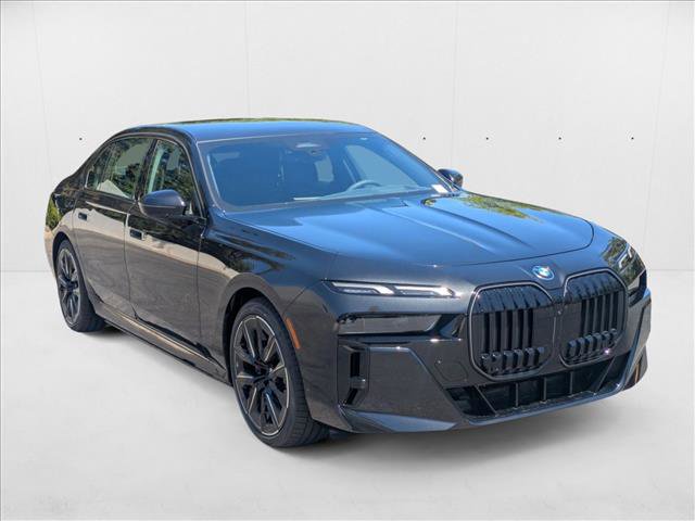 New 2025 BMW 750e xDrive w/ Premium Package image 6