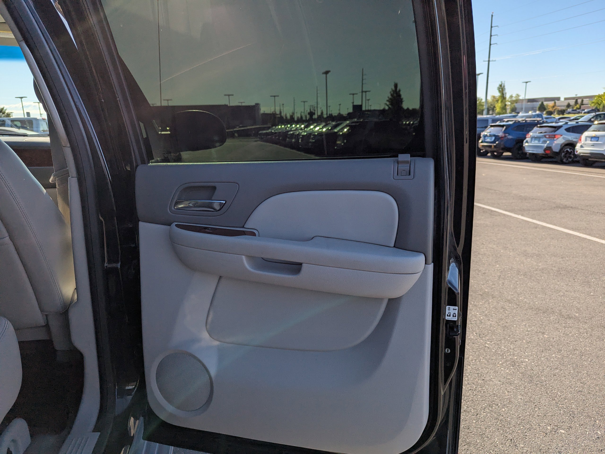 Used 2013 Chevrolet Avalanche LT w/ All-Star Edition AWD/4WD image 36