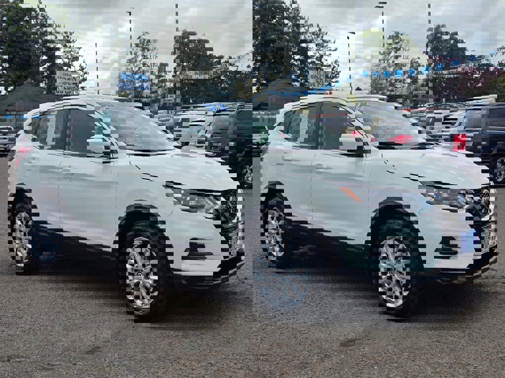 Used 2022 Nissan Rogue Sport S image 25