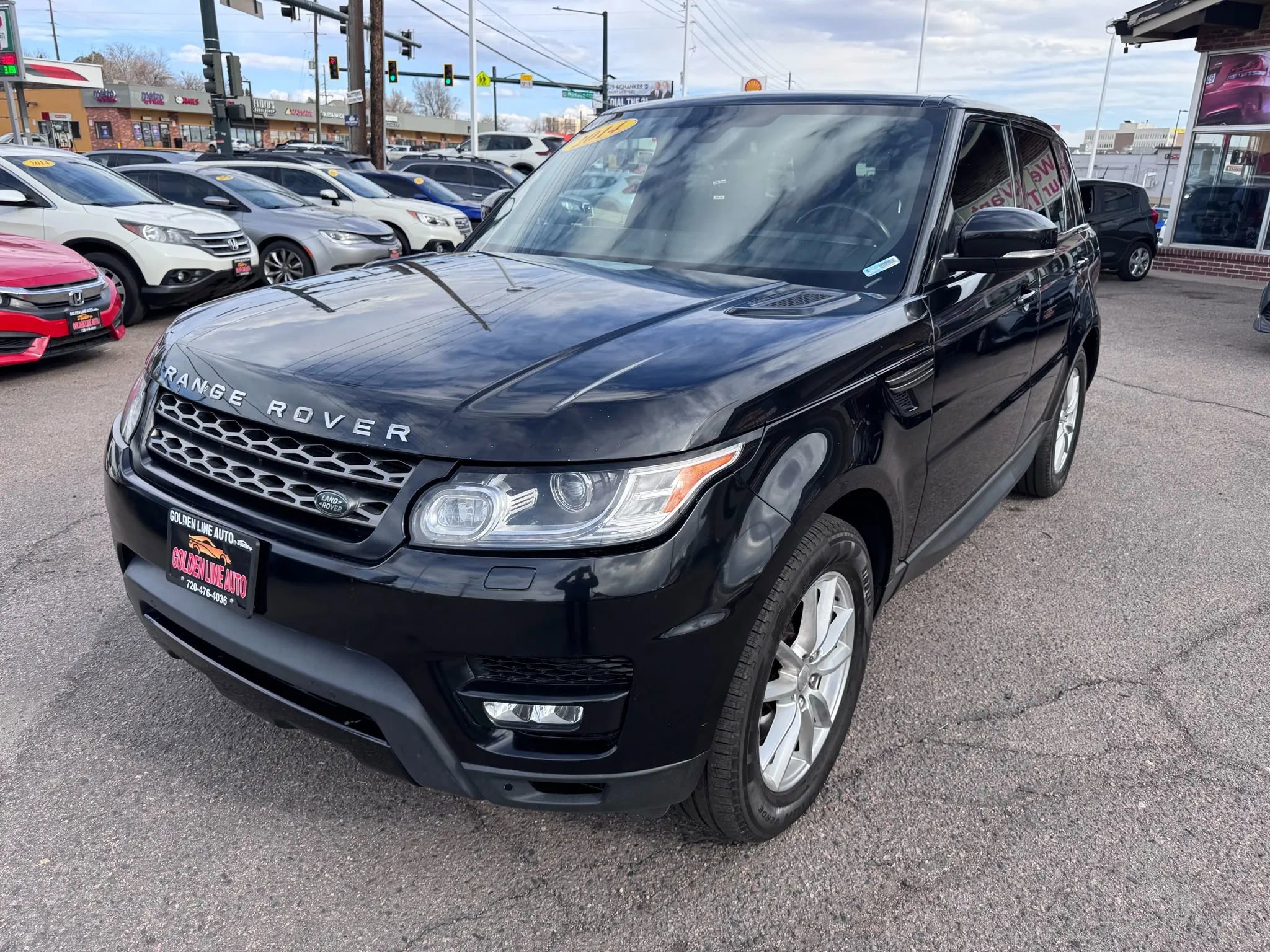 Used 2014 Land Rover Range Rover Sport SE image 4