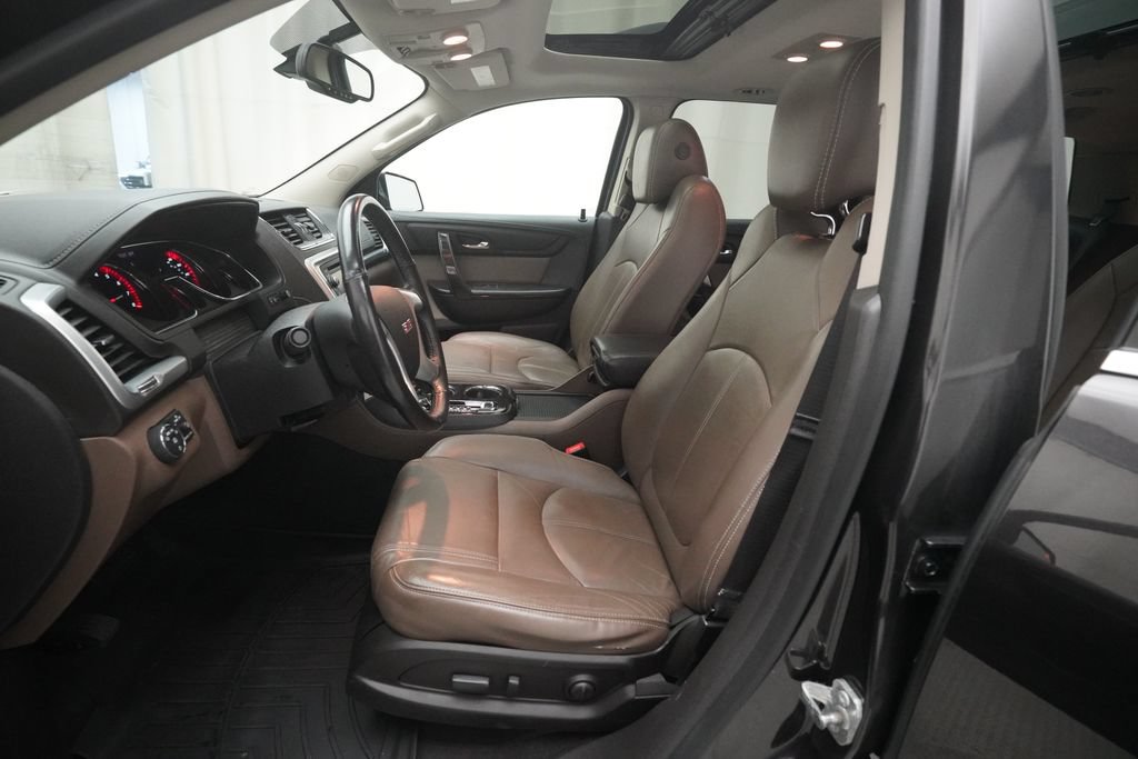 Used 2017 GMC Acadia Limited SLT AWD/4WD image 7