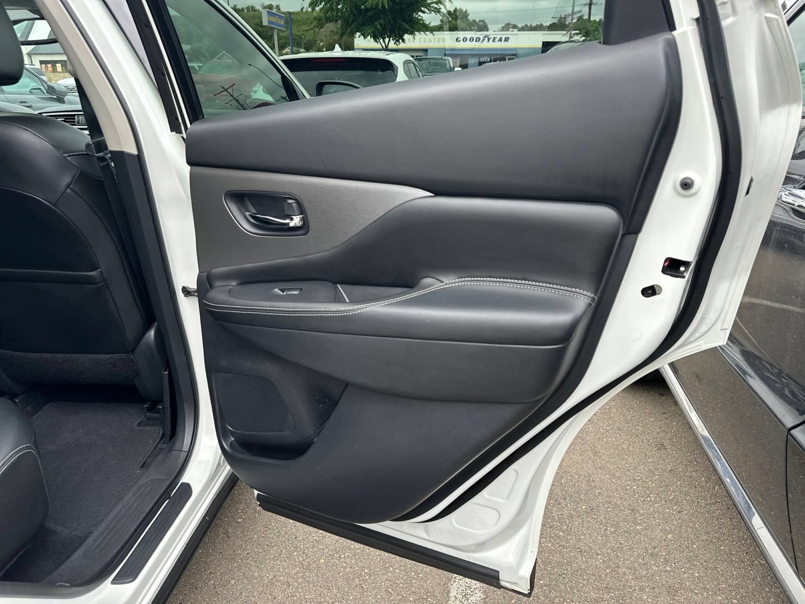 Used 2020 Nissan Murano SL AWD/4WD image 31