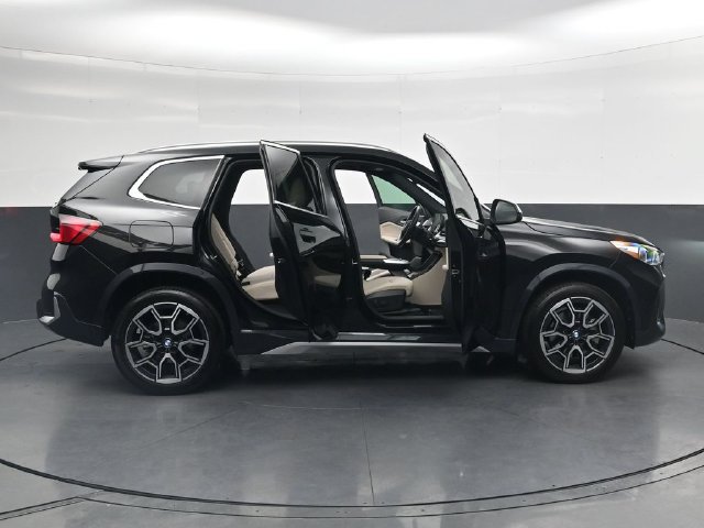 Certified 2023 BMW X1 xDrive28i w/ Convenience Package AWD/4WD image 39
