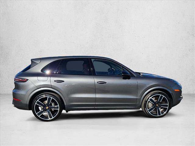Used 2023 Porsche Cayenne S image 4