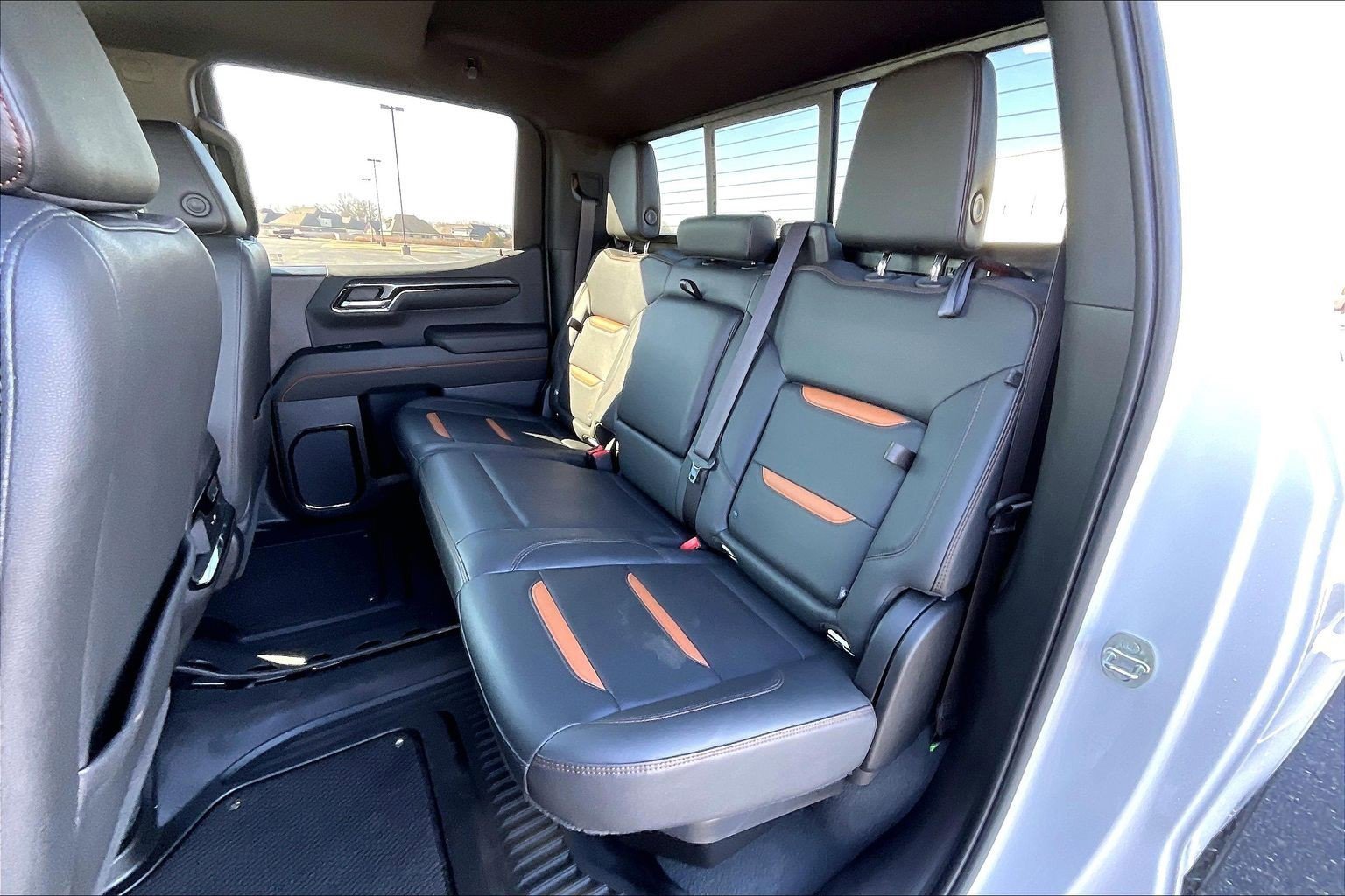 Used 2023 GMC Sierra 1500 AT4 w/ AT4 Premium Package image 18