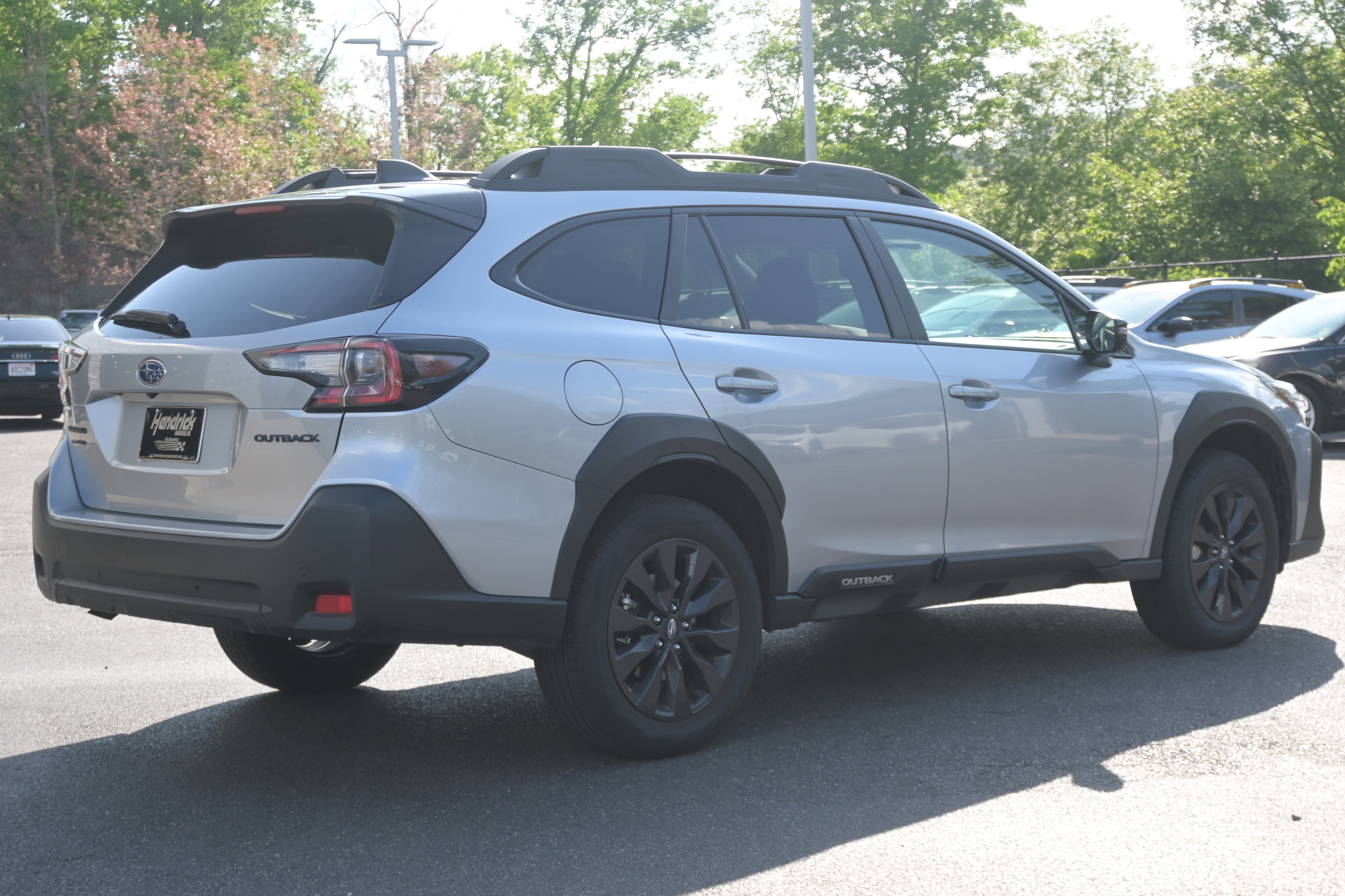 Certified 2025 Subaru Outback Onyx Edition AWD/4WD image 9