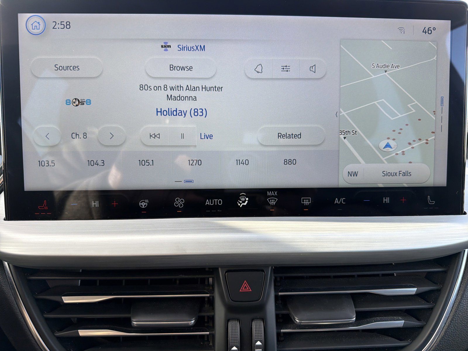 Used 2024 Ford Escape Platinum image 21