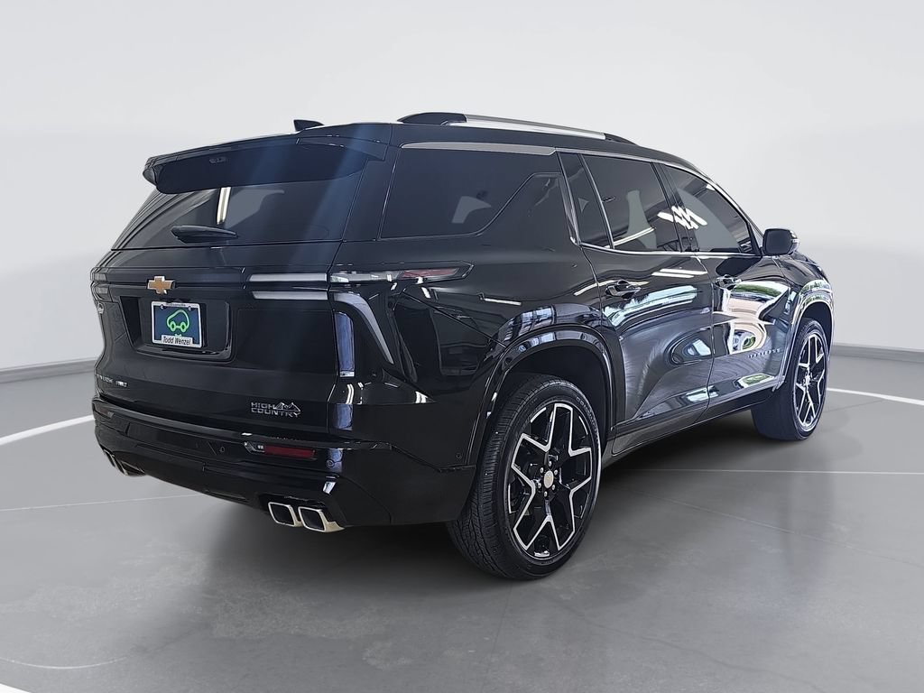 Certified 2025 Chevrolet Traverse High Country AWD/4WD image 3